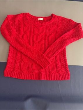 SO Women's Cable Knit Crew Sweater - Bright Red